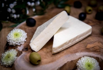 BIO  Balkánský sýr - měkký, plnotučný, nezrající